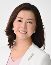 戸松　晃子 氏