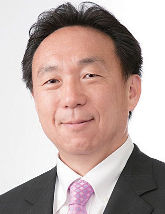 藤井　恵嗣 氏